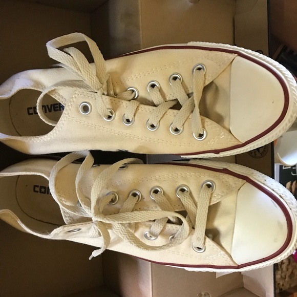 converse natural color